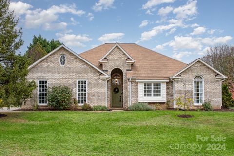 1192 Manor Oak Place sold home in Weddington Woods, Concord, NC