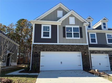3513 Secrest Landing