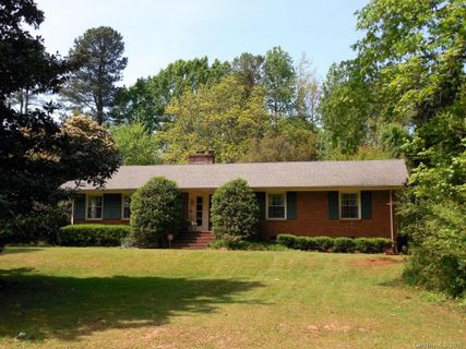 408 Hillandale Drive