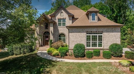 336 James Way sold home in Bermuda Run, Advance, NC