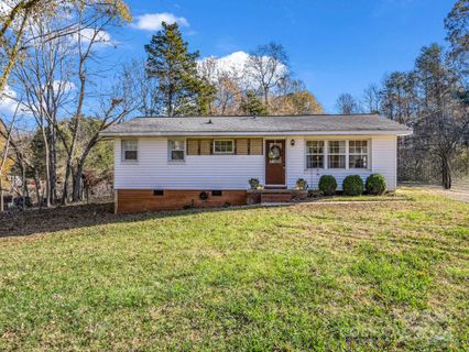 1336 Lithia Springs Road sold home in Lithia Springs North, Shelby, NC