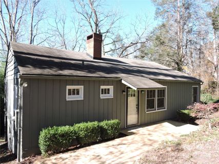 24 Rhododendron Drive sold home in Mount Royal, Arden, NC
