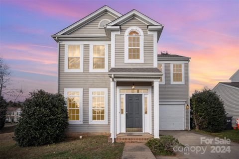 8601 Sawleaf Court