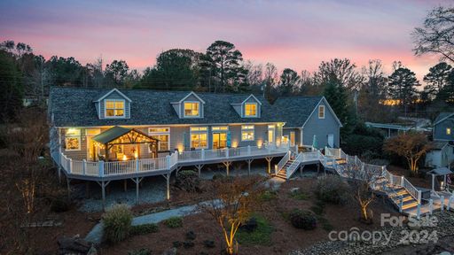 1742 Riverview Road sold home in Riverview Acres, Lexington, NC