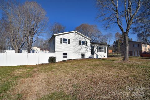 816 Wellwood Avenue sold home in Westover, Statesville, NC