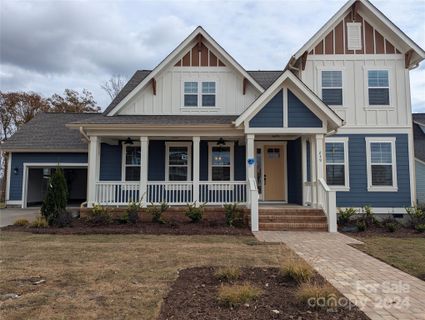 239 Parkland Avenue 428