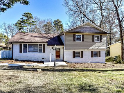 3416 Olde Creek Trail sold home in Olde Creek, Matthews, NC