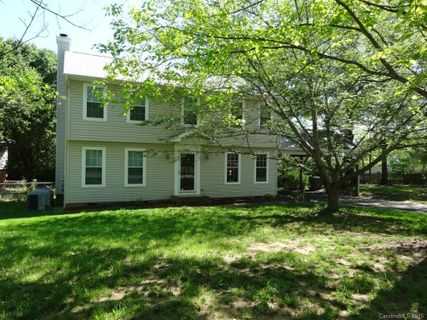 Previously sold for $204,000