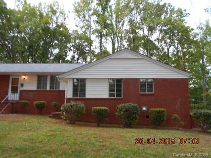 3026 Marlborough Road 1