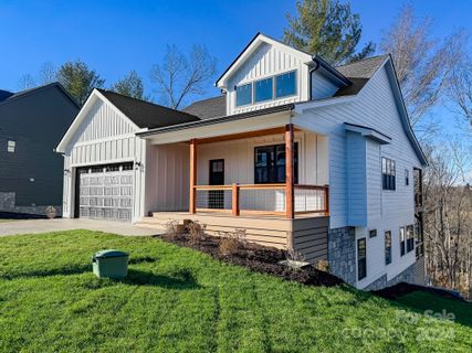 235 Byron Forest Drive sold home in The Cottages at Byron Forest, Horse Shoe, NC