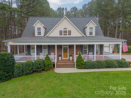6998 Ridgeway Road