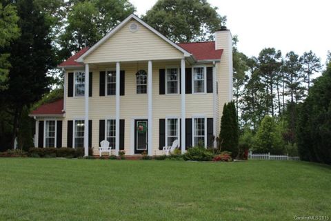 14519 Buckton Lane sold home in Oakcroft, Matthews, NC