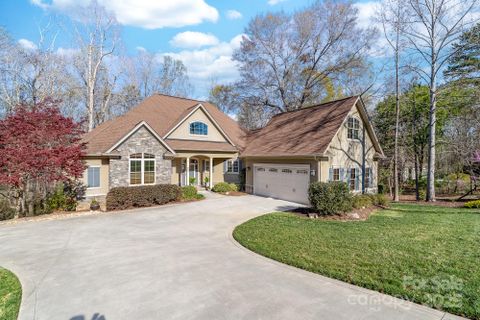 404 Yorkfield Drive sold home in Johnsfield, Shelby, NC