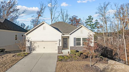 14711 Batteliere Drive sold home in The Meridians, Charlotte, NC