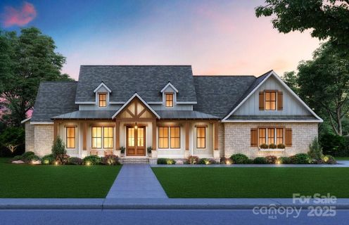 2070 Shannon Drive active home in Old Oaks Estates, Morganton, NC