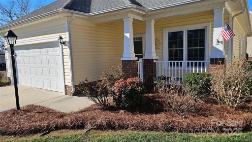 1001 Jessica Lane sold home in Curry Place, Matthews, NC