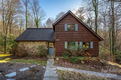 228 Pine Grove Road sold home in Christmount, Black Mountain, NC