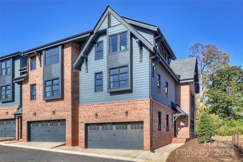 3121 Colyer Place