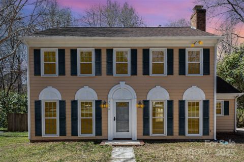 5328 Caradon Drive sold home in Cheverton, Charlotte, NC