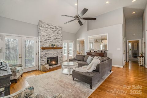 180 Sink Farm Road sold home in Davidson Downes, Mooresville, NC