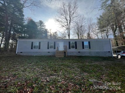 618 Piney Ridge Drive sold home in Rolling Oaks, Hendersonville, NC