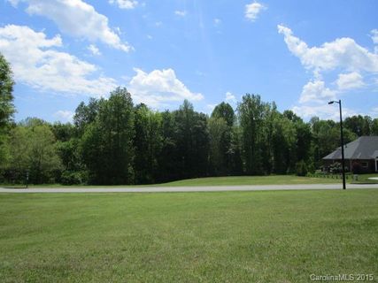 000 Hogans Valley Way sold home in Crescent Golf and Country Club, Salisbury, NC