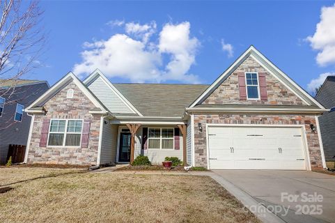 136 Kingston Drive sold home in Dutchmans Ridge, Mount Holly, NC