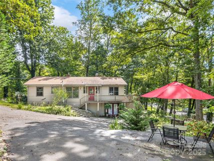 110 Oak Terrace