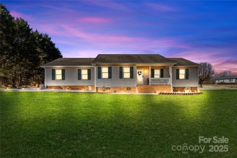 135 Rumple Hill Drive sold home in Lippard Springs, Statesville, NC