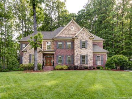 7410 Solitude Court