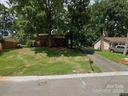 7231 Lockmont Drive sold home in Charlotte, SC
