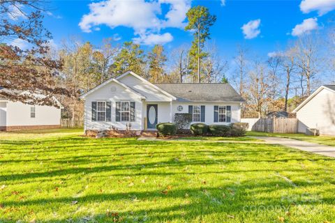 6701 1st Avenue sold home in Green Meadows, Indian Trail, NC
