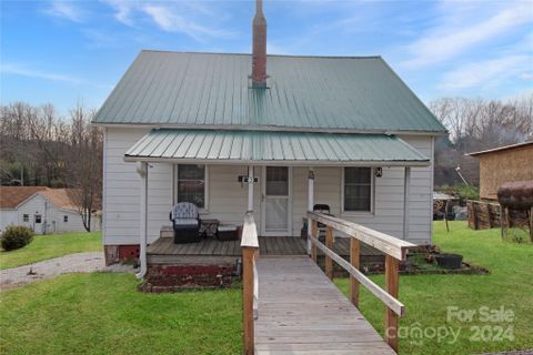 83 6th C Street sold home in Clinchfield Mfg, Marion, NC