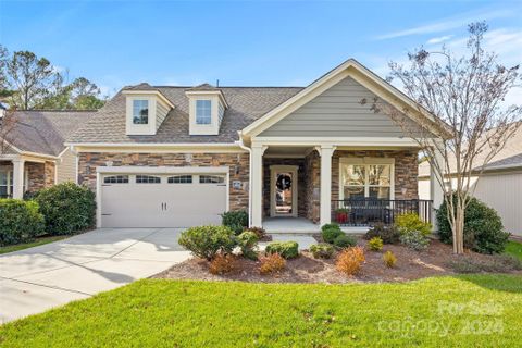 1410 Morningmist Court sold home in The Courtyards of Marvin, Marvin, NC