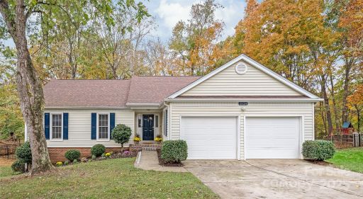 2124 Caleo Circle sold home in Greenbrier, Charlotte, NC