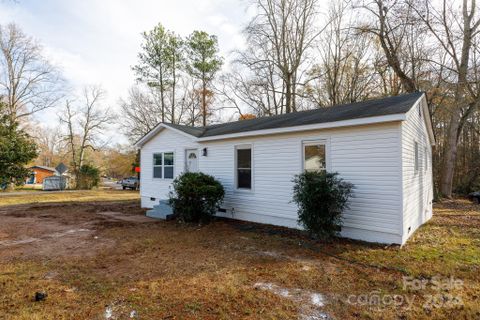 100 Valley Road sold home in Wooded Valley, York, SC