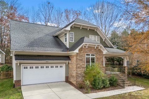 7708 Spanish Oaks Drive sold home in The Oaks On Providence, Waxhaw, NC