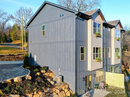 282 County Road sold home in Lake Junaluska Assembly, Waynesville, NC