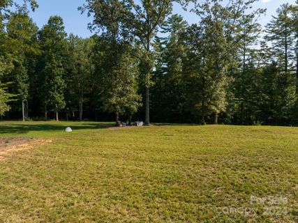 153 Cape Martin Circle sold home in Skytop Farm, Hendersonville, NC