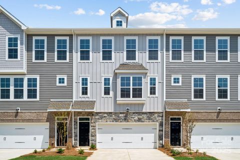 7108 Brookview Lane