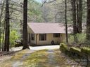 585 Purple Finch Road sold home in Brevard, SC