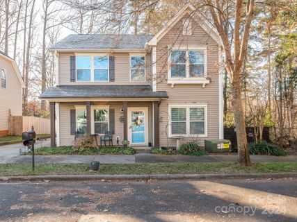 7004 Mclothian Lane sold home in The Oaks At Mcilwaine, Huntersville, NC