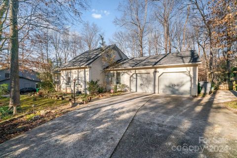 939 Autumnwood Lane