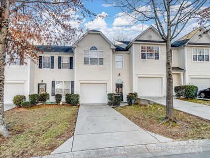 7148 Abbotts Glen Drive sold home in Abbotts Glen, Charlotte, NC