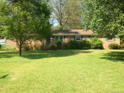 107 Walnut Avenue L 12-15