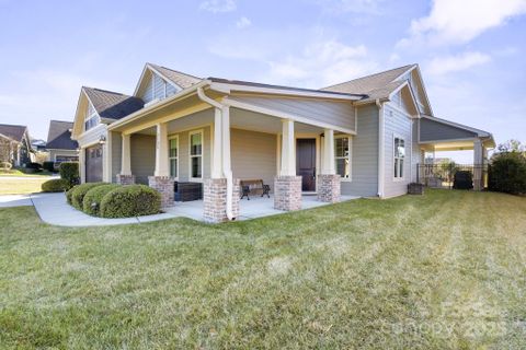 1132 Cades Court