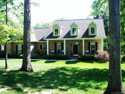 463 Autumnlight Drive