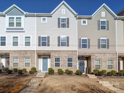 8216 Waxhaw Highway sold home in Main Street Station, Waxhaw, NC
