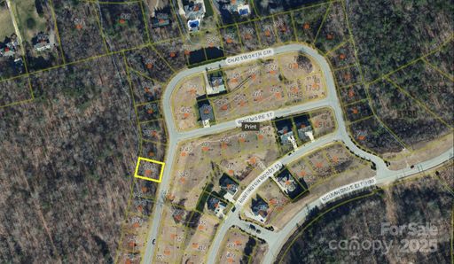 744 Chatsworth Circle active home in Huntington Woods North, Lenoir, NC