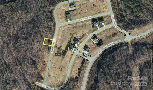 746 Chatsworth Circle active home in Huntington Woods North, Lenoir, NC